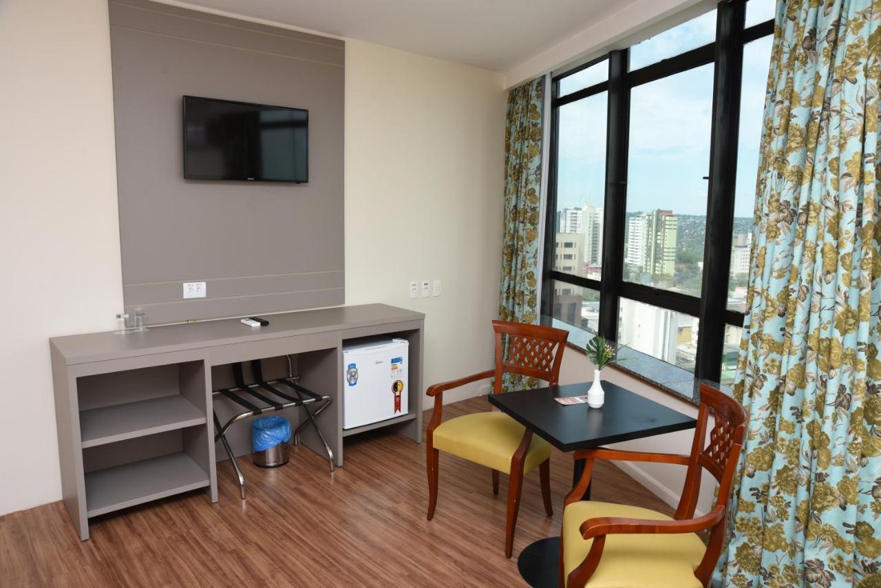 Hotel Golden Park Internacional Foz & Convencoes By Nacional Inn ฟอสดูอีกวาซู ภายนอก รูปภาพ